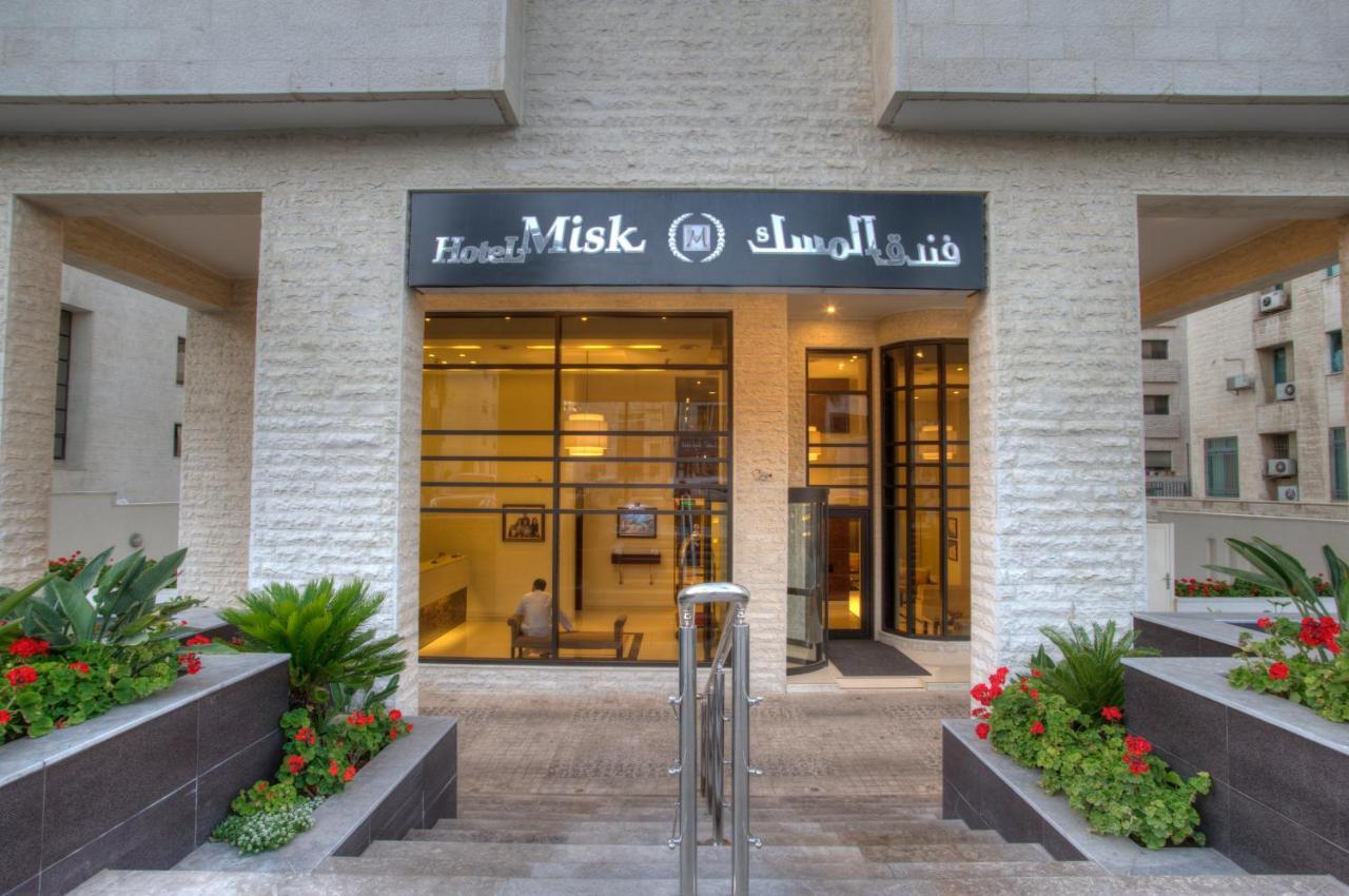 Misk Hotel Amman Exteriör bild